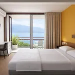 Lido Lakefront Limone sul Garda