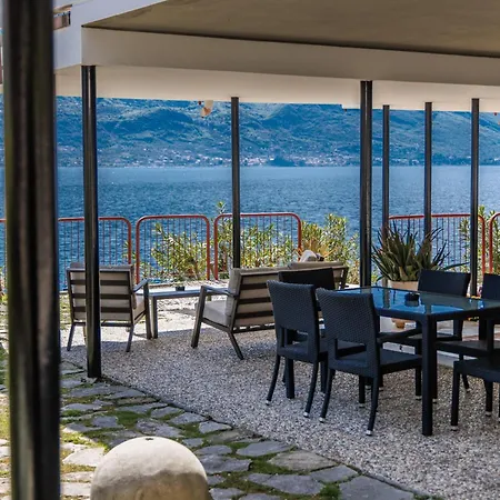 Hotel Lido Lakefront 3*