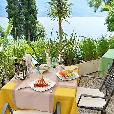Lido 3*