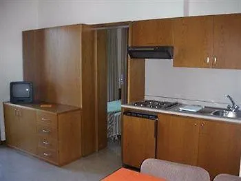 Lido Lakefront 3*