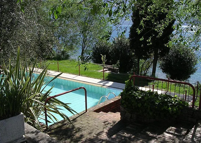 Hotel Lido Lakefront