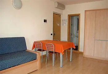 Lido Lakefront 3*