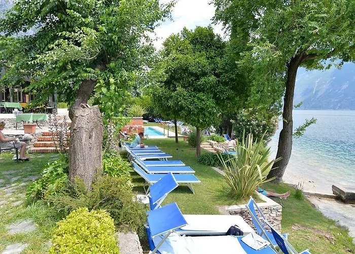 Lido Lakefront Hotel Limone sul Garda