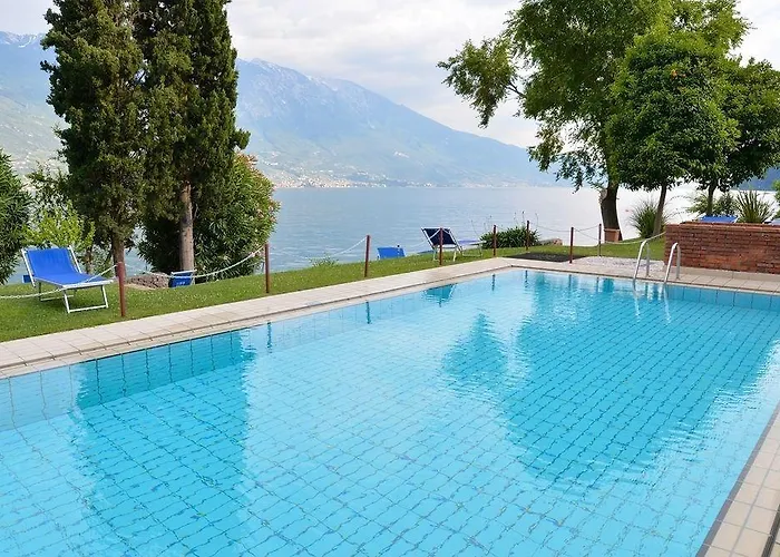 Lido Lakefront 3* Limone sul Garda